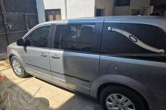 DODGE-CARAVAN3